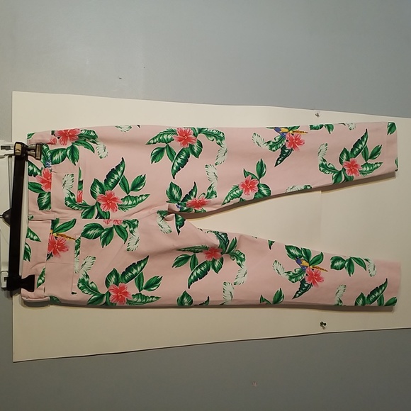 OLD NAVY PIXIE PANTS 2 PINK FLORAL HIBISCUS - Picture 5 of 9
